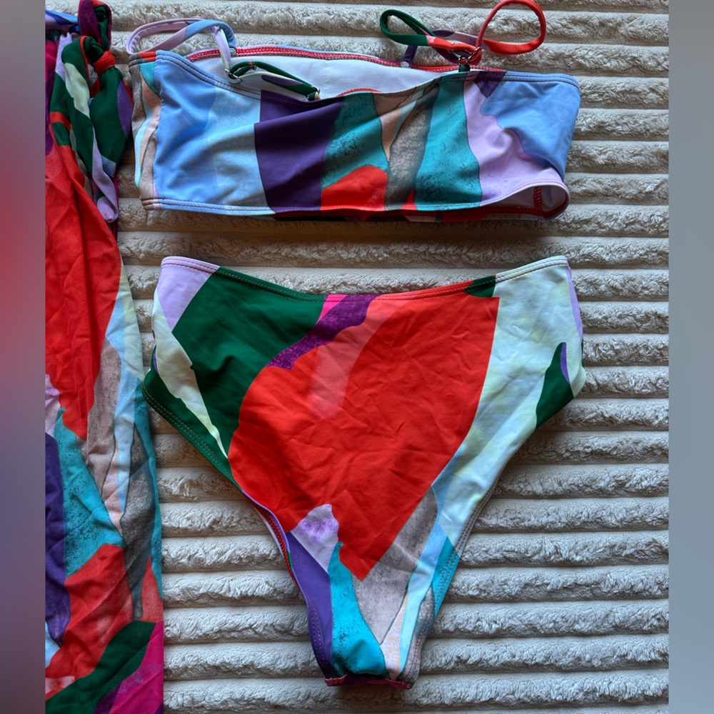 Colorful Abstract Bikini Set - Picture 2 of 3